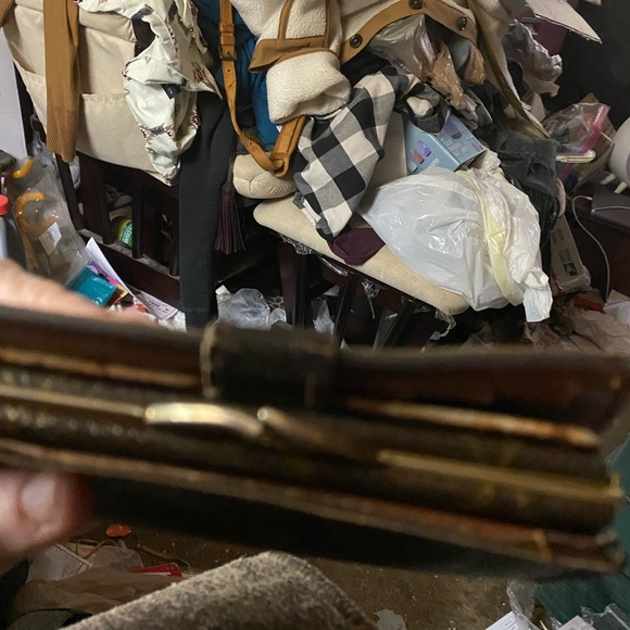 AUTHENTIC Louis Vuitton Monogram Wallet - Picture 5 of 15